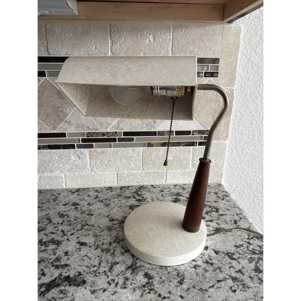 Vintage MCM Banker's Desk Lamp Mid Century Wood Speckle Melamine Plastic Works